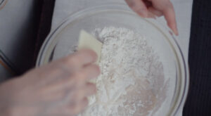 【グルテンフリー】卵と乳製品なし、米粉でロールパンの作り方